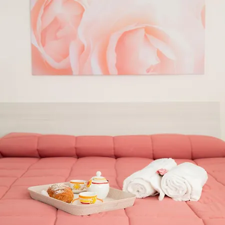 Delle Rose Nuova Gestione 3*